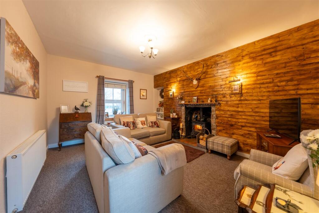 House in Perth - View 4