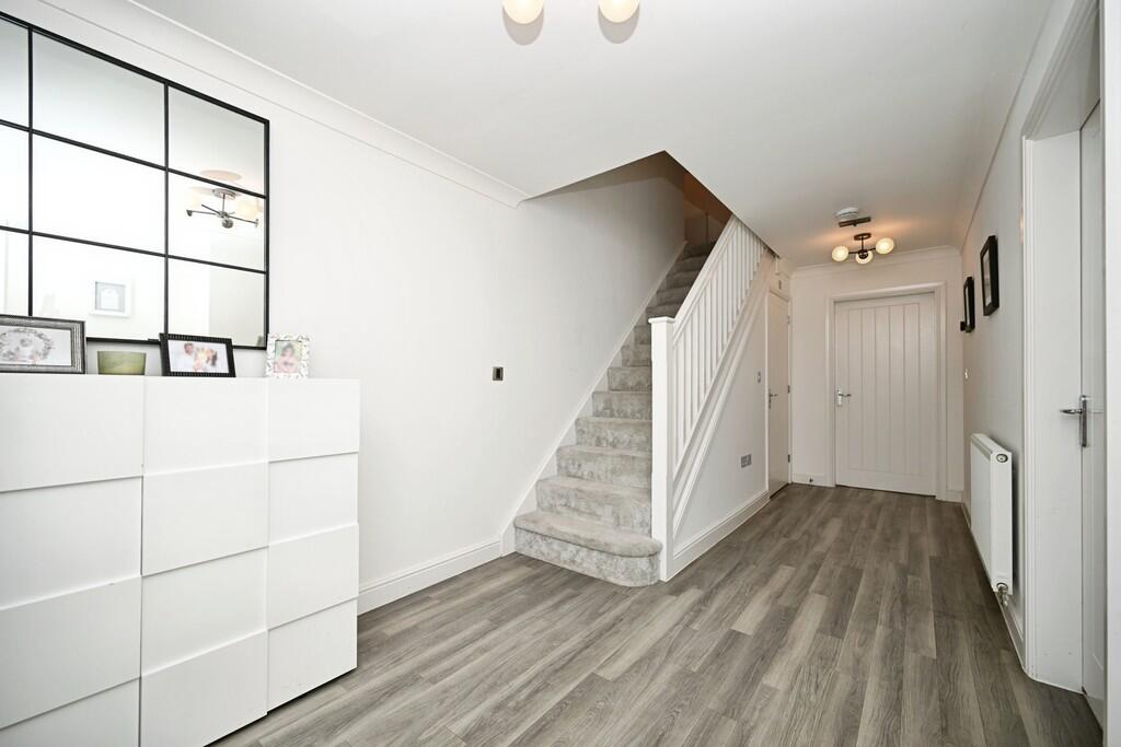 Boughton Close, Dunchurch photo 3