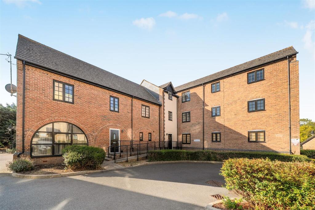 Apartment in Kempston, Bedford
