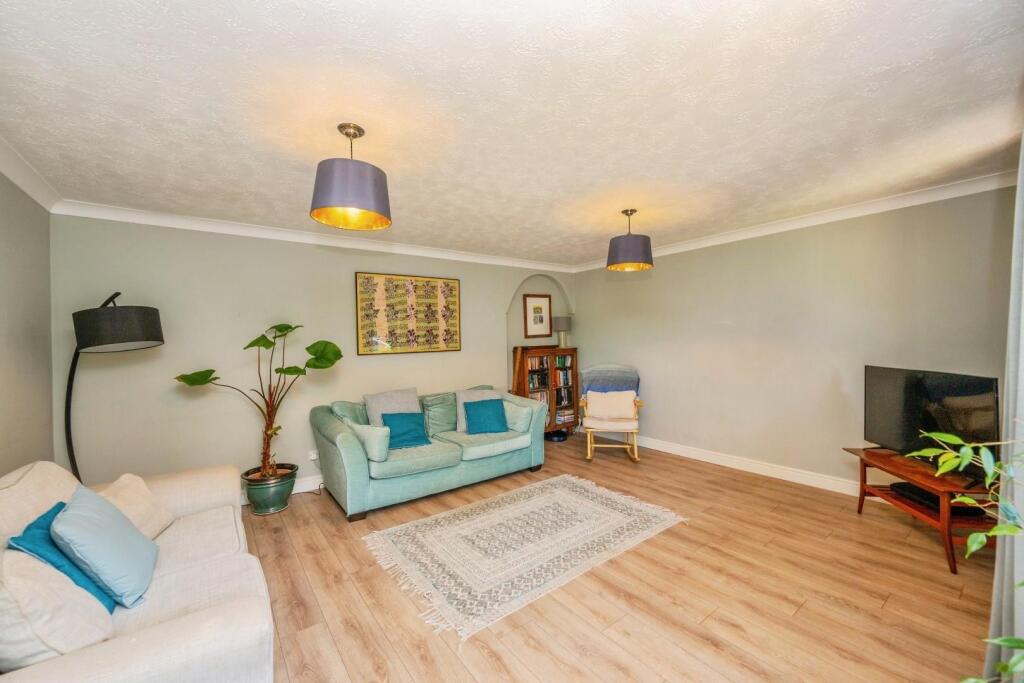 Falcon, Wilnecote, Tamworth - View 6