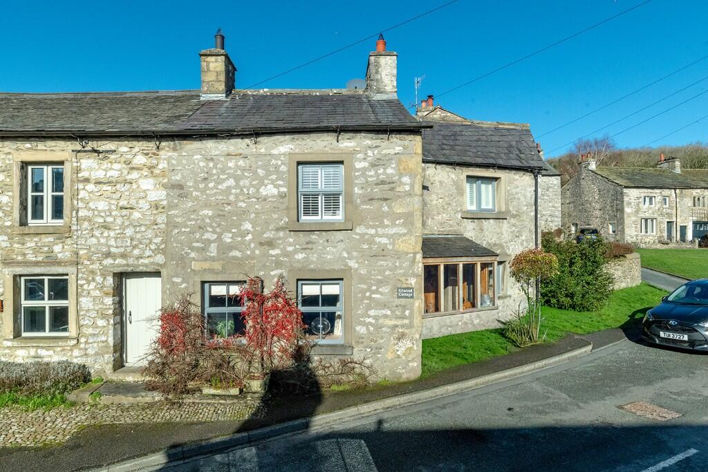 Main image of property: Silwood Cottage, Austwick, LA2