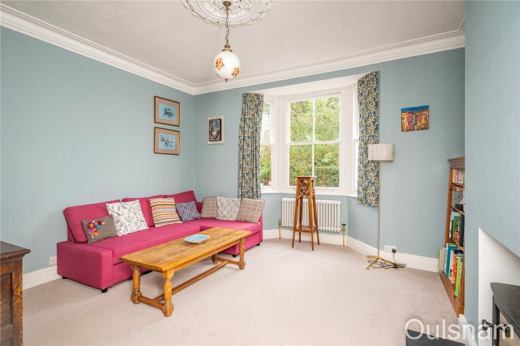 Additional image 11 of South Crescent, Bromsgrove, Worcestershire, B60