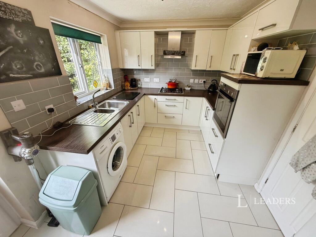 House in Peterborough - View 2