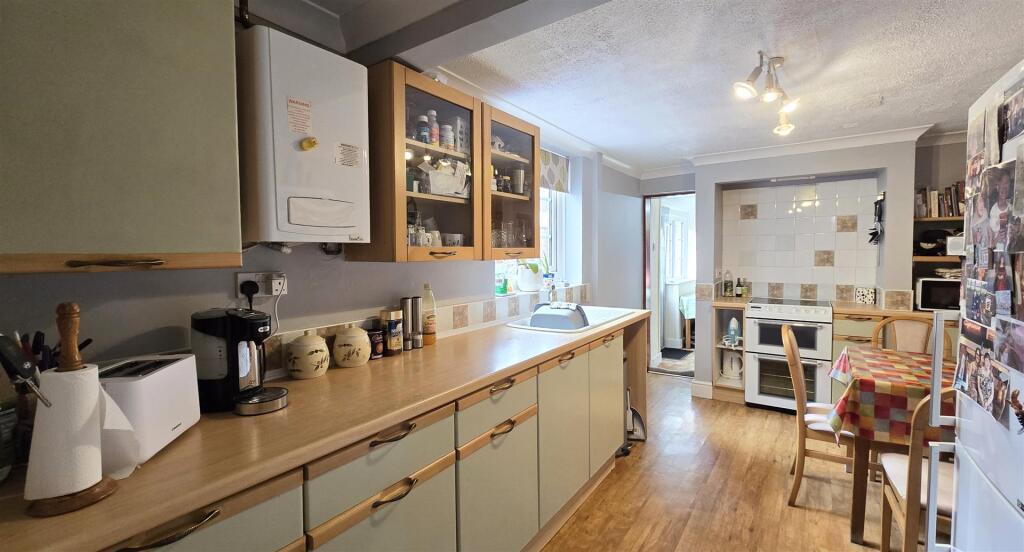 House in Peterborough - View 2