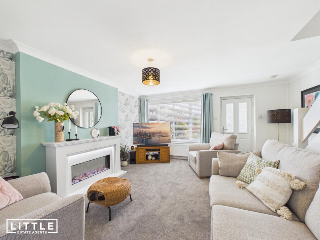 Bideford Avenue, Sutton Leach, WA9 - More