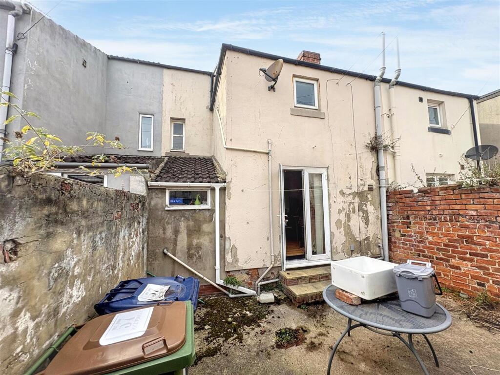 House in Stockton-on-Tees - View 4