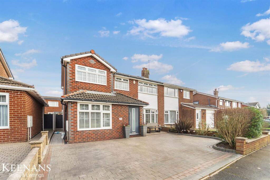 4-bed semi-detached on The Meadows, Radcliffe, £350,000