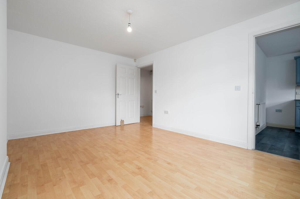 Apartment in Manchester - View 5