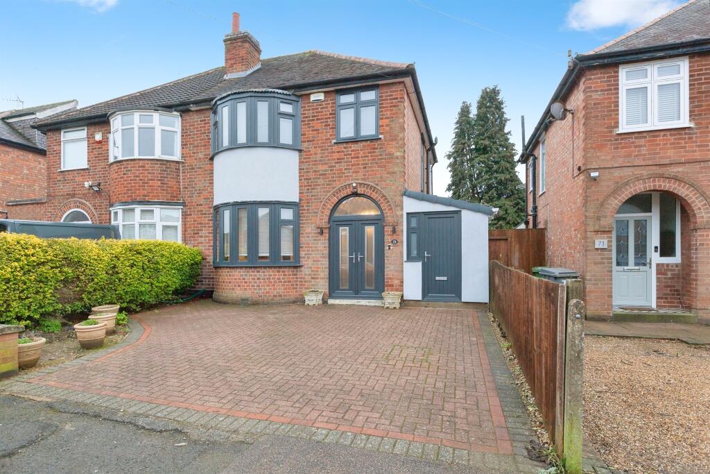 Main image of property: Cardinals Walk, Leicester