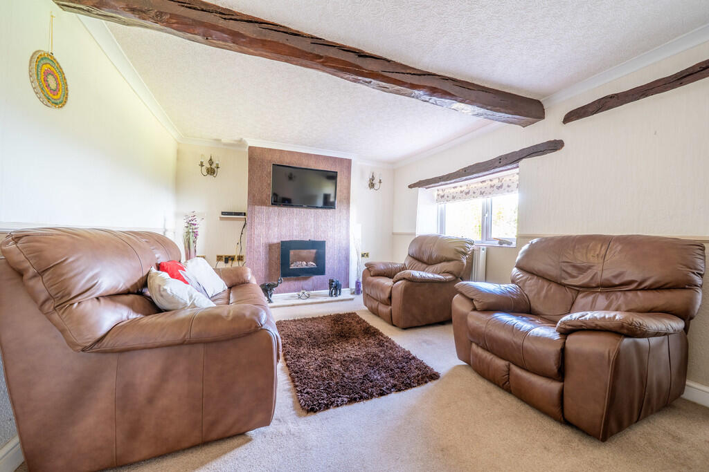 Hopton Bank, Hopton Wafers, Kidderminster, DY14 0HE photo 4