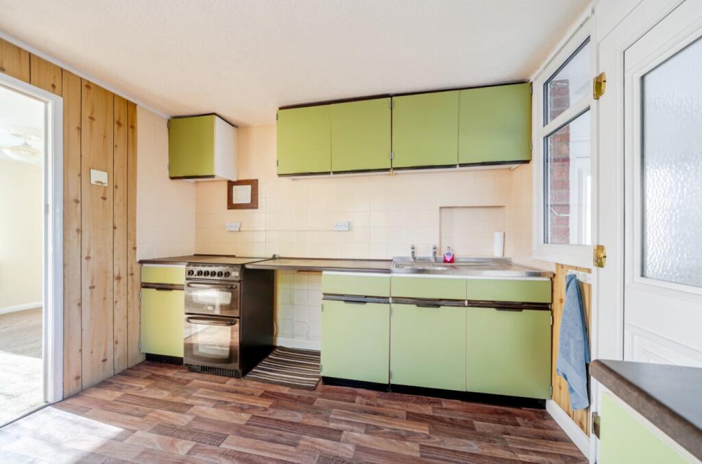 House in North Kesteven, Metheringham - More