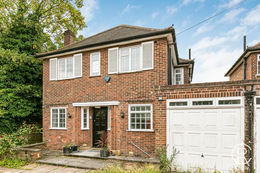 Main image of property: Heath Close, London, W5