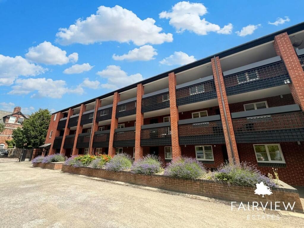 Apartment in Nottingham, Carrington - View 4