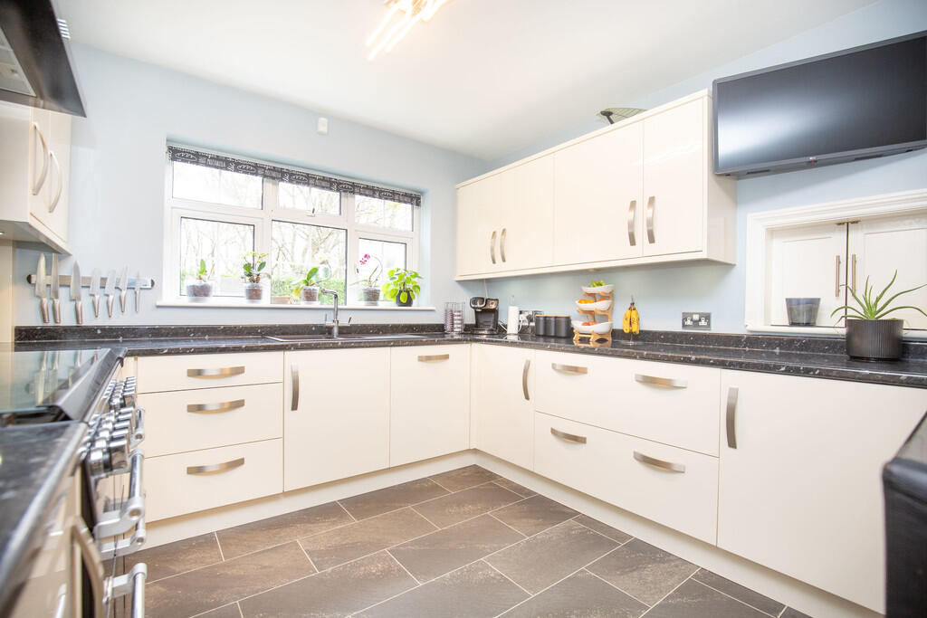 Additional image 3 of Carnoustie, Amington