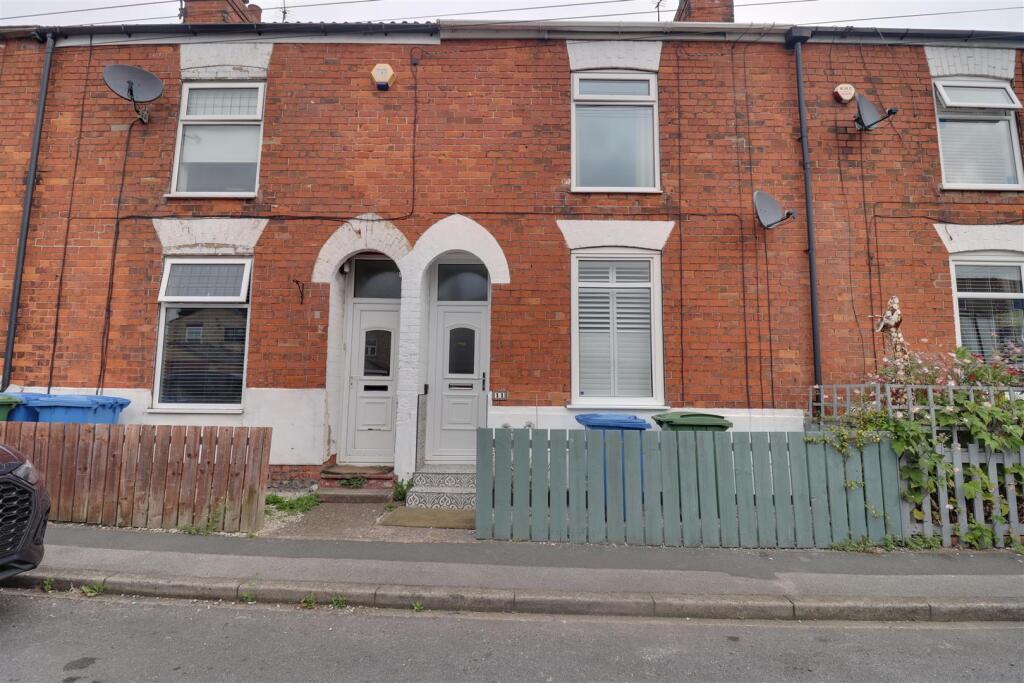 Main image of property: Northfield Avenue, Hessle