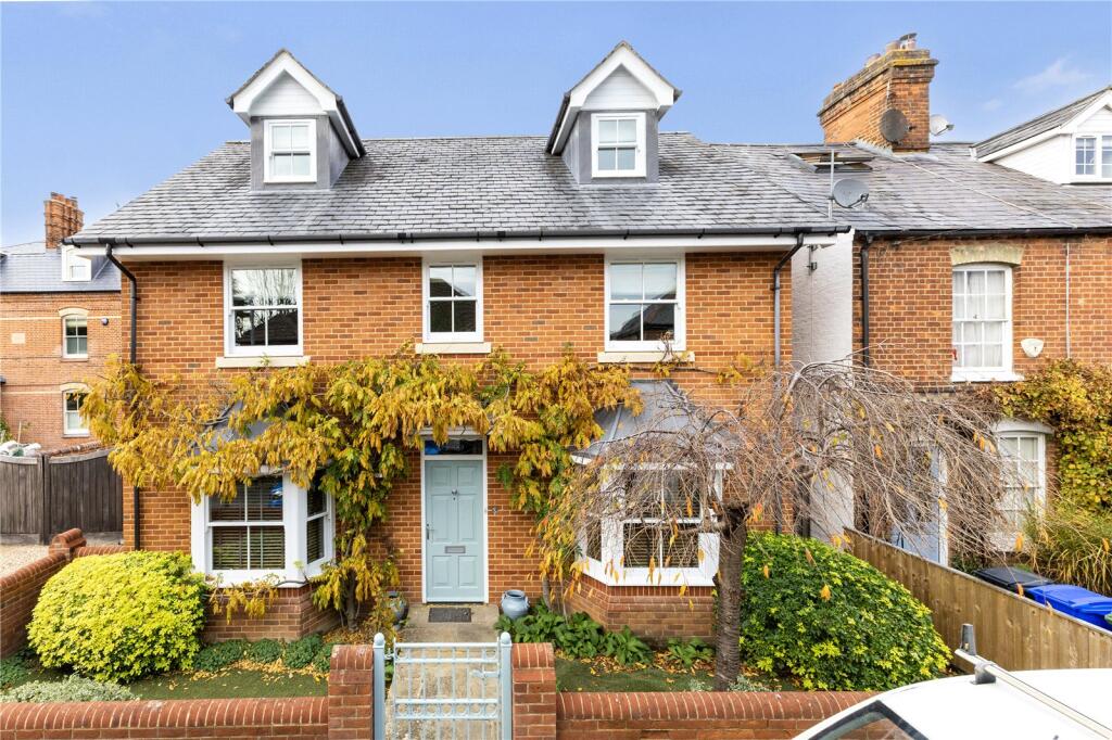 Main image of property: Beaumont Rise, Marlow, Buckinghamshire, SL7