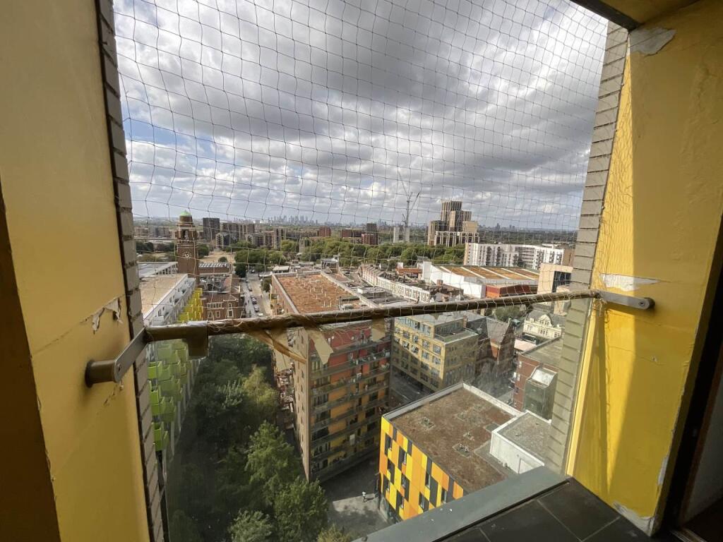 Apartment in London - View 5