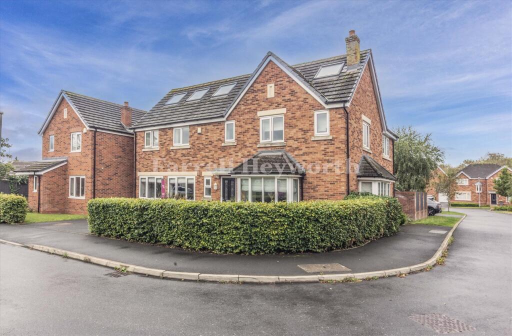 House in Leyland, Cock Robin, Croston