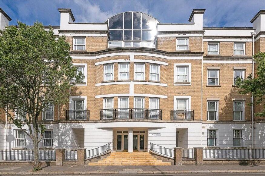 Main image of property: Royal Belgrave House, Hugh Street, Pimlico, SW1V