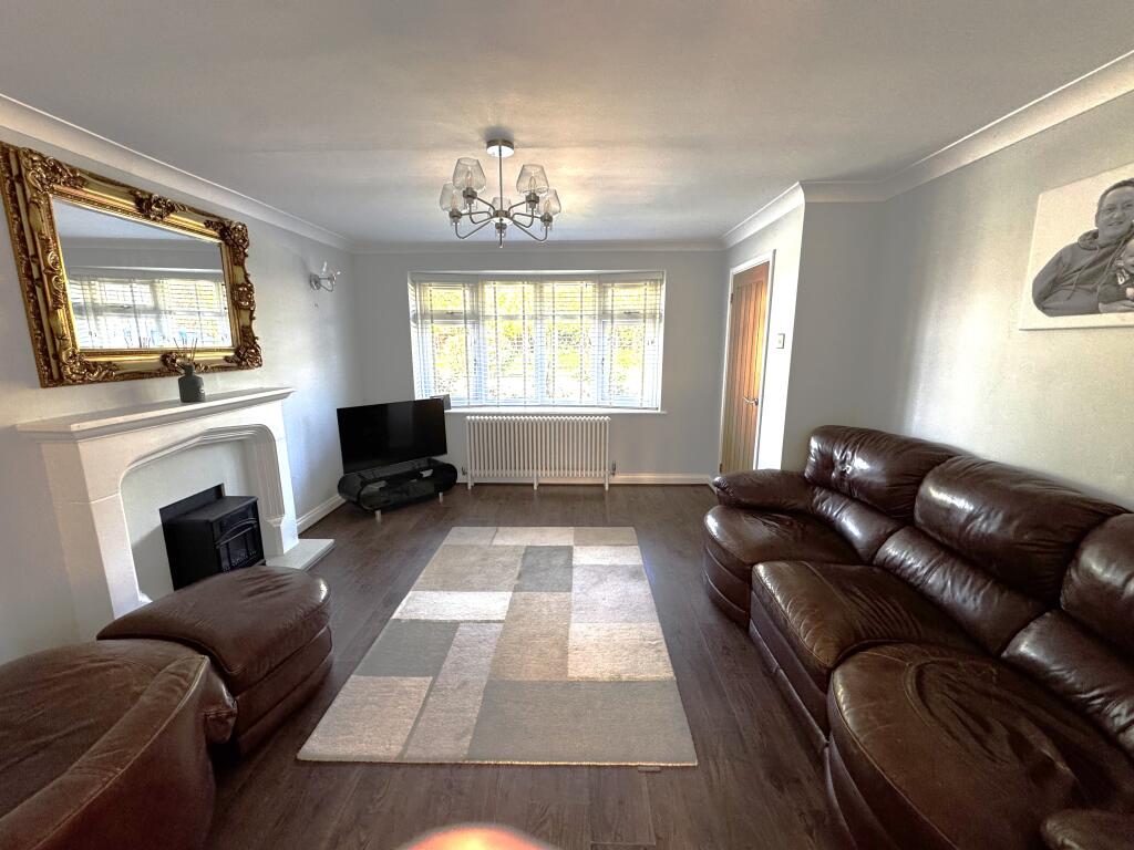 House in Solihull, Castle Bromwich - View 4