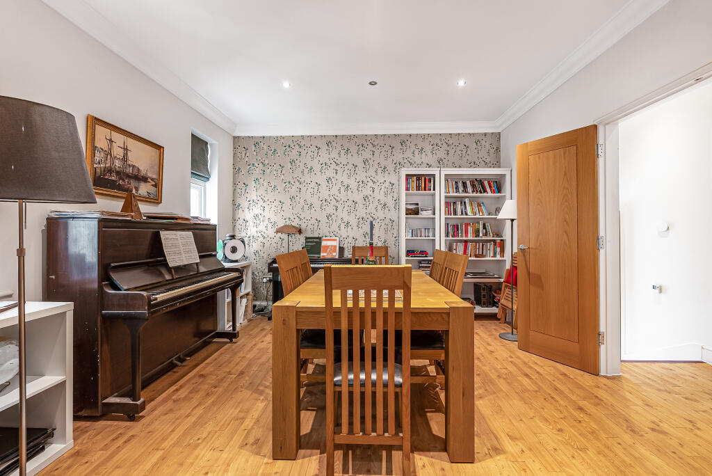 Additional image 13 of Lemsford Road, St Albans, AL1