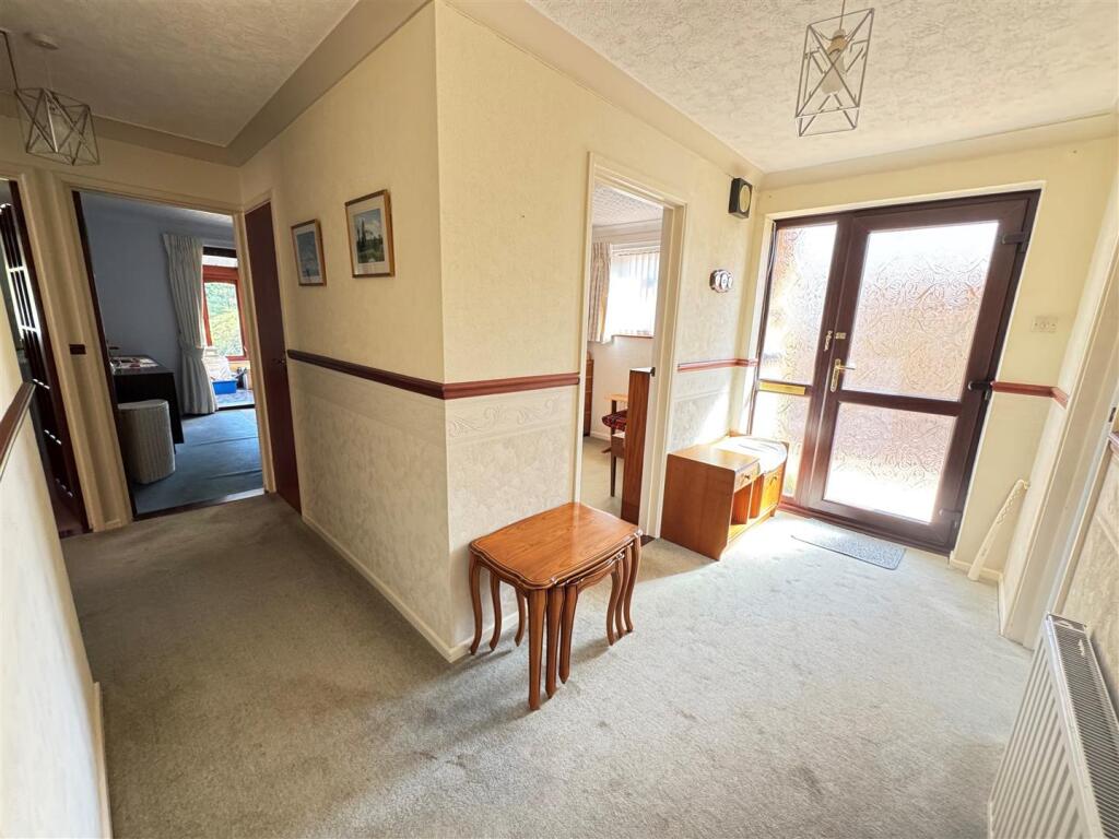 House in Southend-on-Sea - View 2