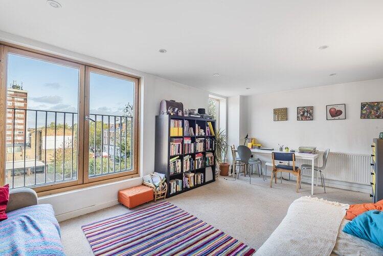 Apartment in London - View 5