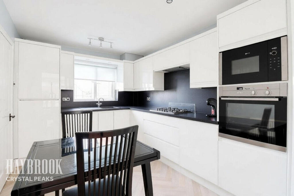 House in Sheffield, Badger Estate, Woodhouse - View 2