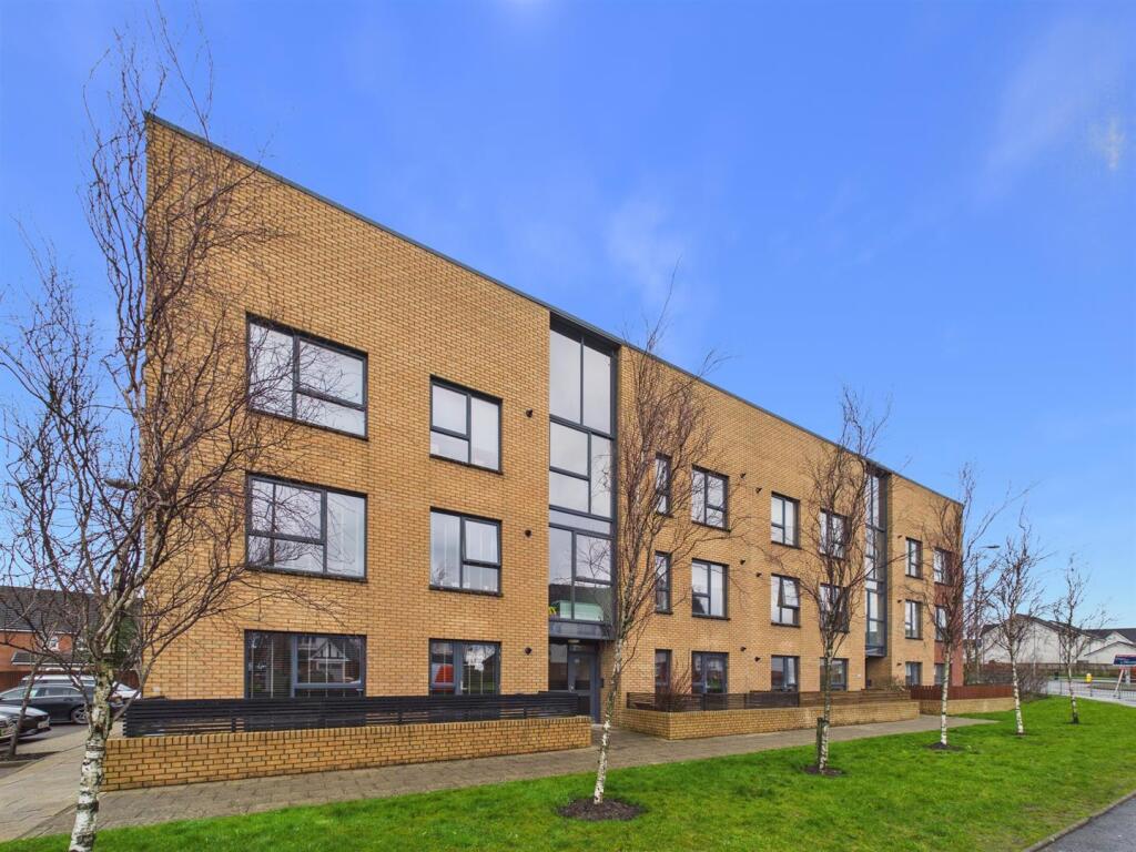 Main image of property: Ashton Gate, Lenzie, Kirkintilloch, Glasgow