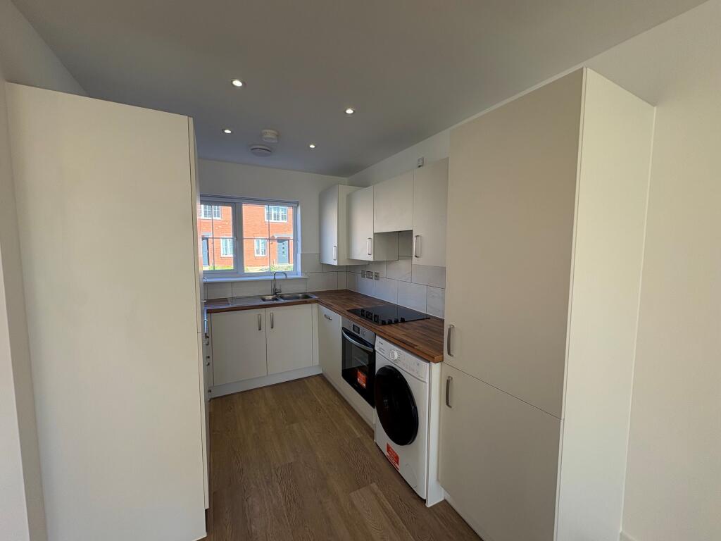 House in Nottingham - View 4
