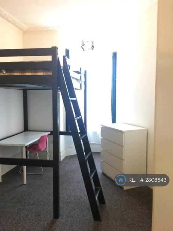 Main image of property: Clifton Road, Kingston Upon Thames, KT2