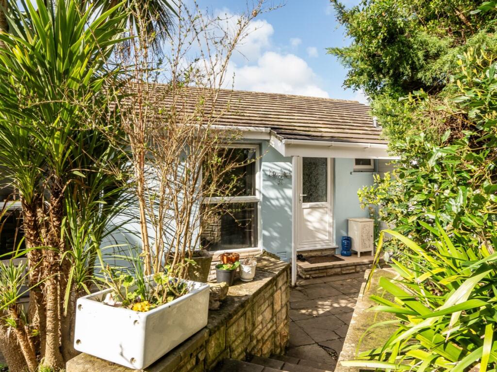 Additional image 3 of Hamlyn Road, Glastonbury, BA6