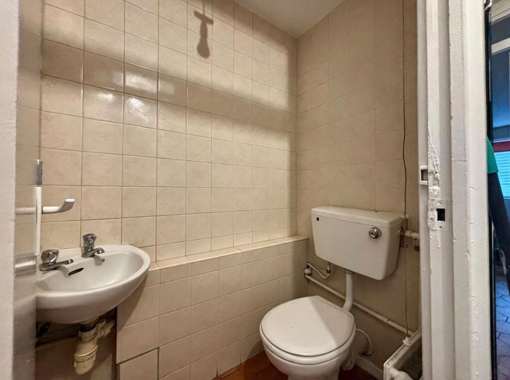 Apartment in Enfield - View 3