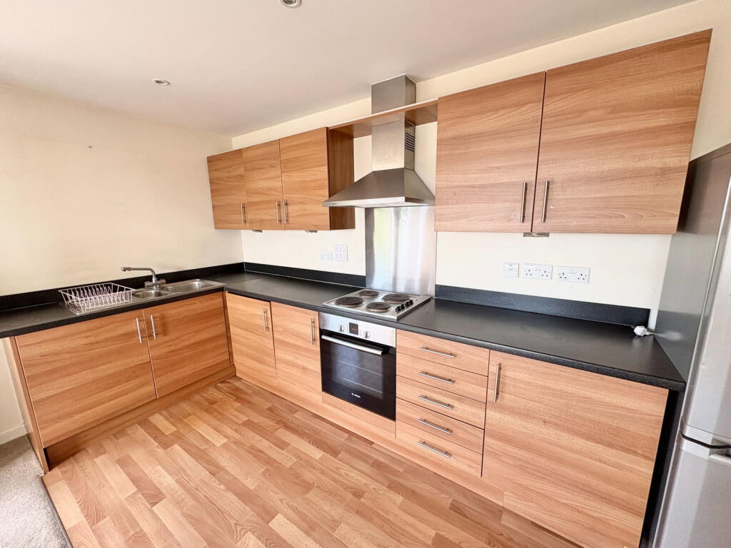 Apartment in Gosport, Hampshire - View 5
