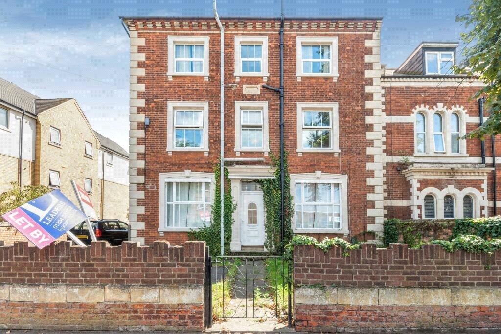 Main image of property: Ampthill Road, BEDFORD, Bedfordshire, MK42
