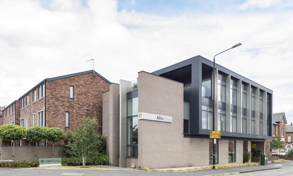Main image of property: Altin Court, 1a Woodlands Road, Altrincham, WA14 1HG