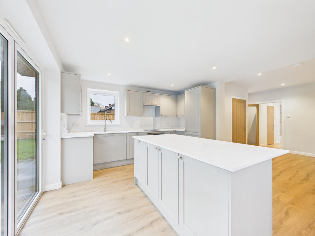 House in Hemel Hempstead - View 2