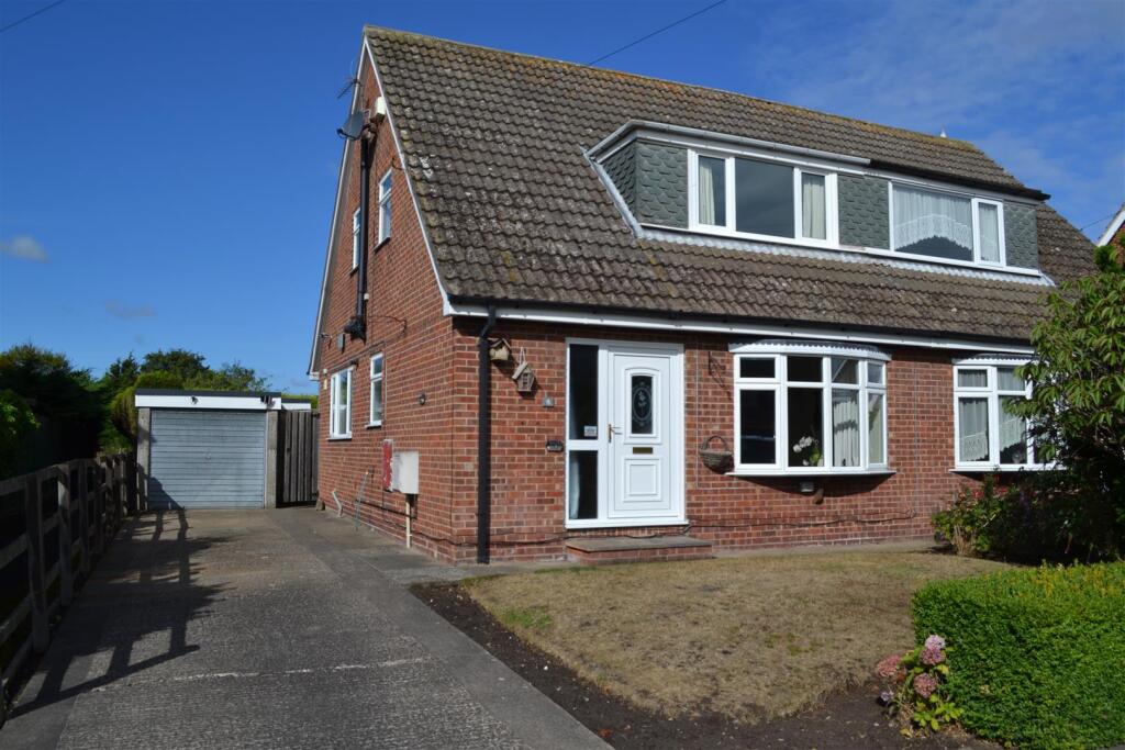 Main image of property: Horseshoe Crescent, Holme-On-Spalding-Moor, York
