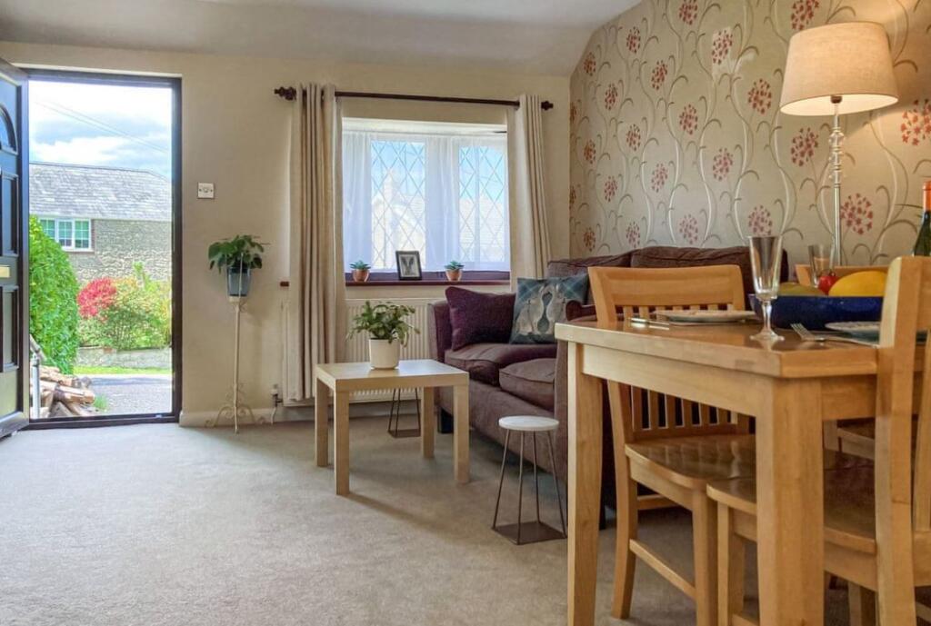 House in Portsmouth - View 2