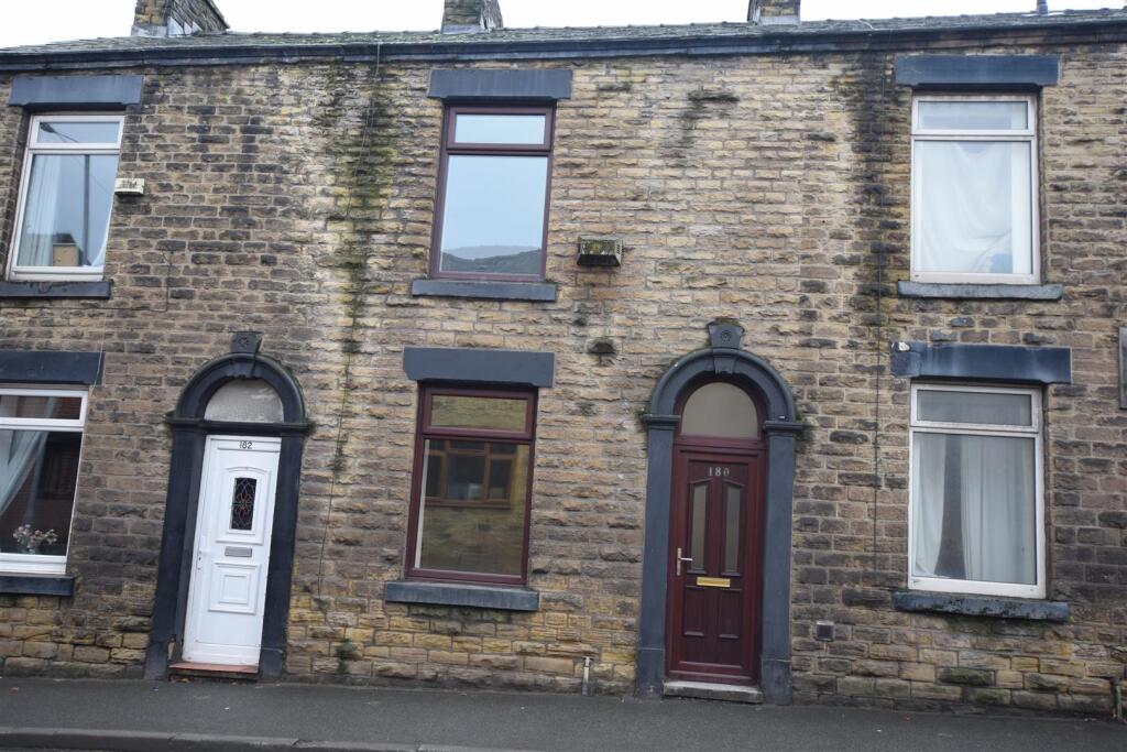 Main image of property: Oldham Road, Springhead, Oldham