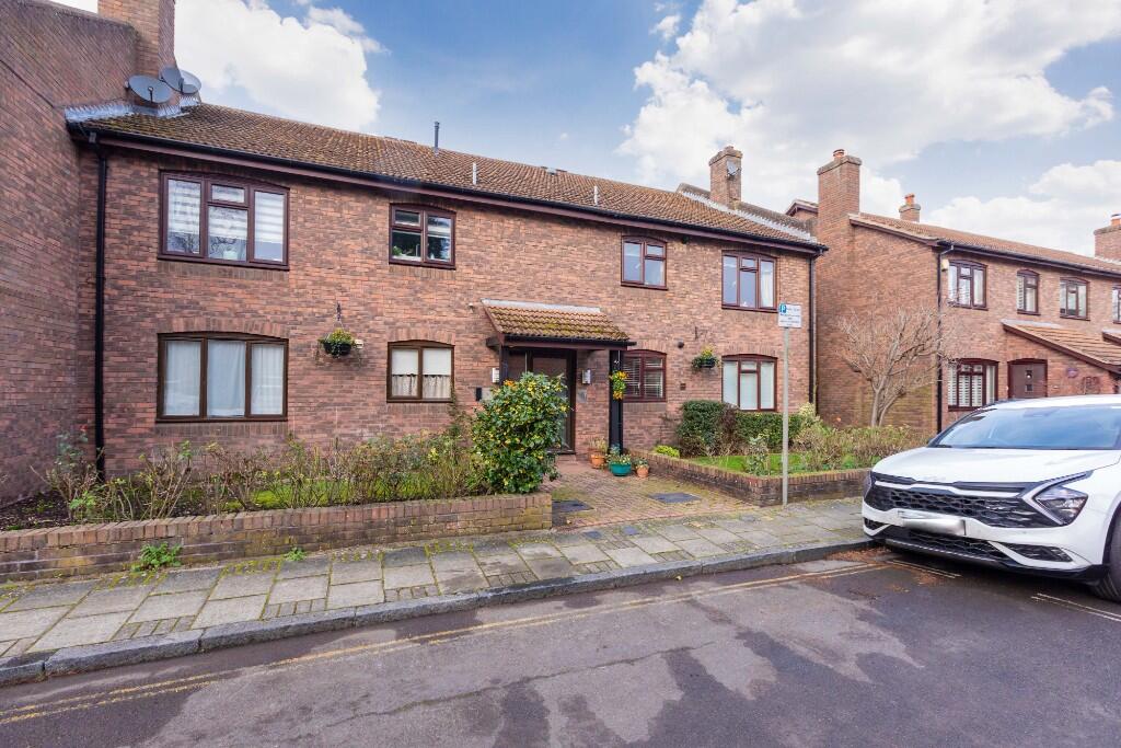 Main image of property: Eton Square, SL4