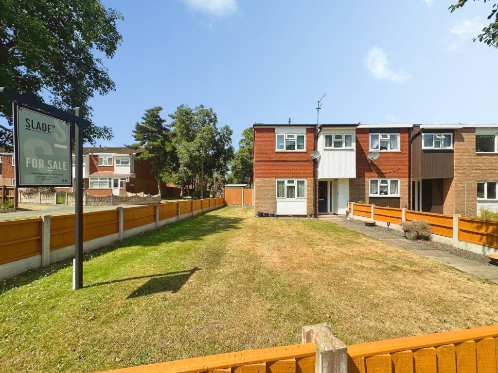 Main image of property: Hedgerow Walk, Pendeford, Wolverhampton, WV8 1UW