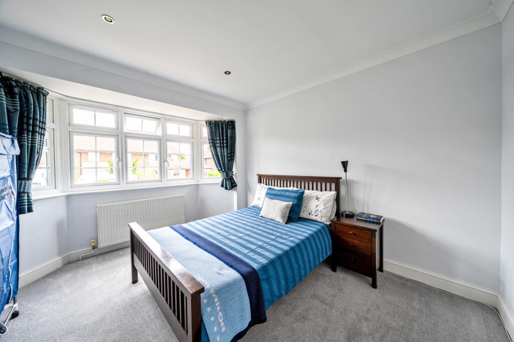 House in St Albans, King Harry Park, St Stephens - View 5