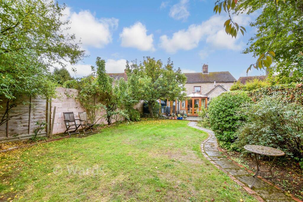 House in Maidstone, Boughton Monchelsea - View 2