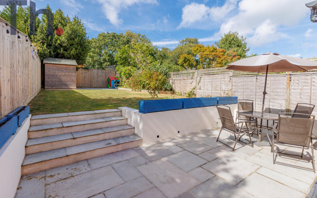 House in Portsmouth - View 5