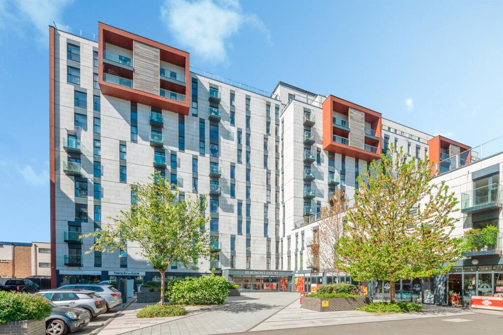 Main image of property: Victoria Avenue, Southend-On-Sea