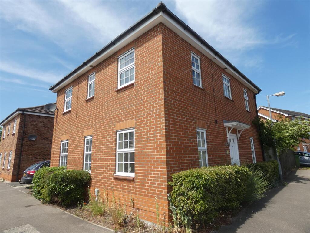 Main image of property: 3 Calthwaite Drive