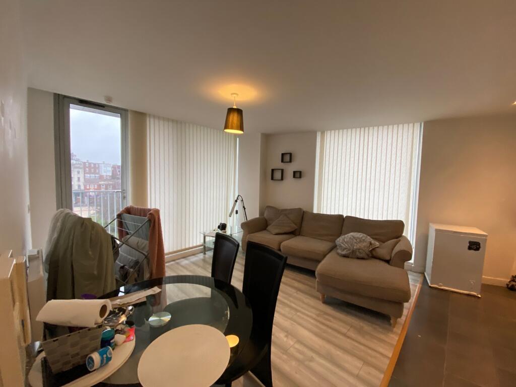 Apartment in Rotherham, Masbrough - View 5