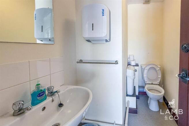 WC 1 (shared)