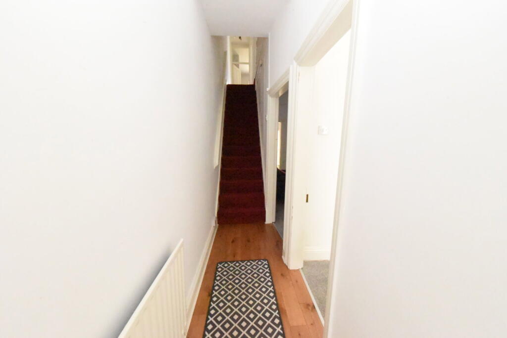 House in Birmingham, West Midlands - More